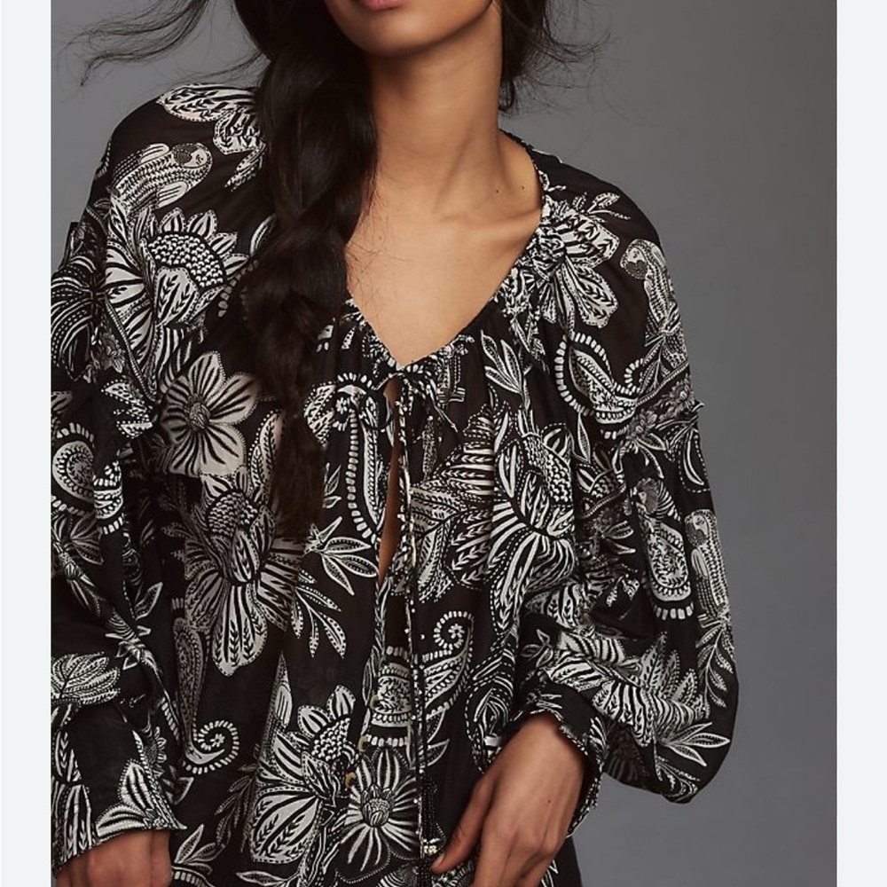 FARM Rio Black and White Patterned Blouse